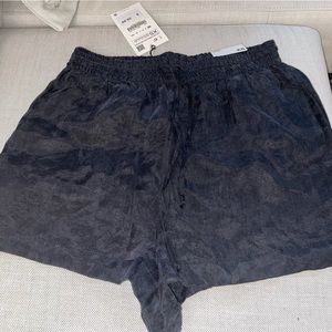 NWT Zara Black Shorts, Size XS